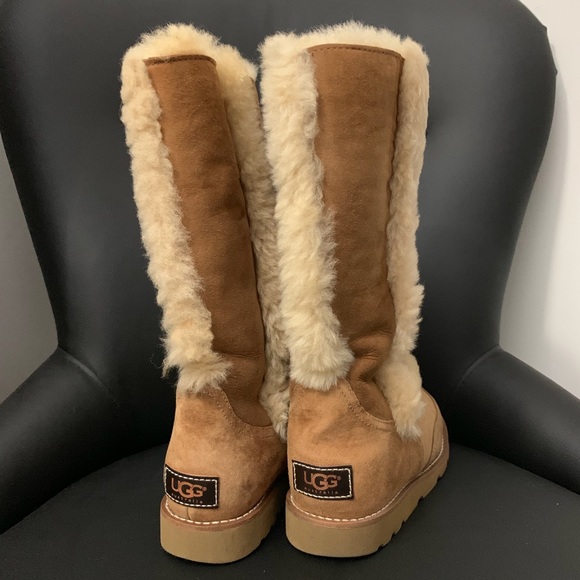 UGG Long shearling boot. Very good condition size5 - Picture 6 of 8